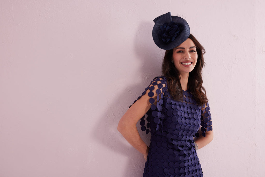 AMOUR  Navy Fascinator