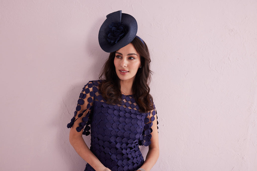 AMOUR  Navy Fascinator